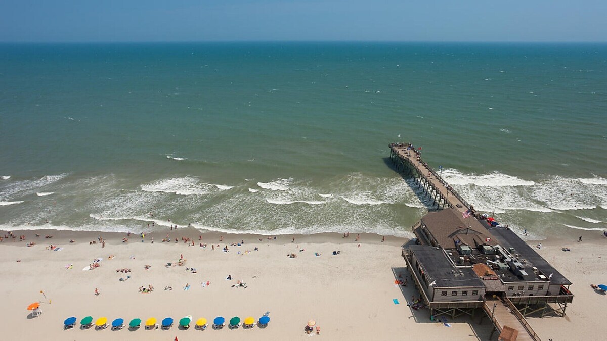 Sea Glass Tower 1br