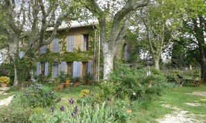 Extérieur