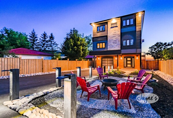Entrance Side, Fire Pit &amp; Seating