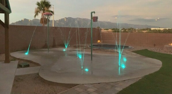 Splash pad 