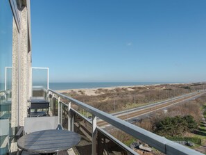 Ciel, Jour, Propriété, Plante, Bois, Immobilier, Horizon, Ville, Paysage, Ombre