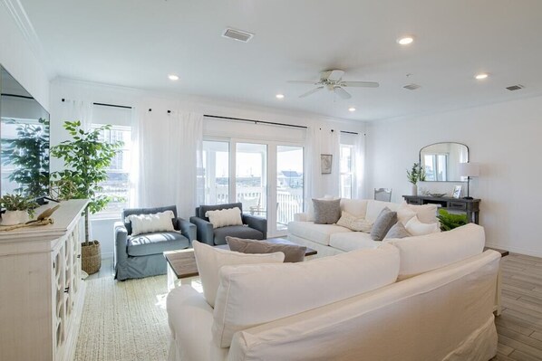 Beautiful bright and spacious living area