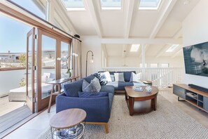 Great Room Opens to the Balcony