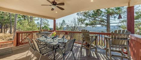 Ruidoso Vacation Rental | 3BR | 3BA | Stairs Required for Access | 1,750 Sq Ft