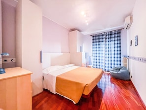 Bedroom MYHOUSE INN RACCONIGI - Solo Affitti Brevi