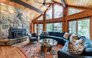 Great Room &amp; Fireplace