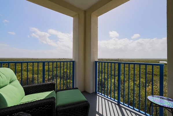 Amazing estuary views from private master bed