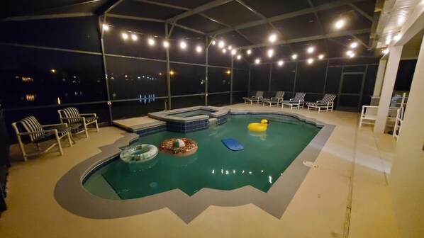 100” projector screen, Professional BBQ, Screened in pool and spa area. 