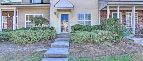 Charleston Vacation Rental | 2BR | 1.5BA | 1,100 Sq Ft | Steps Required