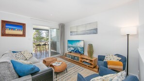 Lounge room to relax