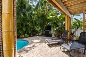 Pool area 4