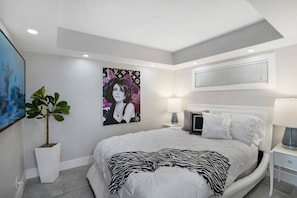 3rd interior bedroom, (no windows), queen bed, Roku tv