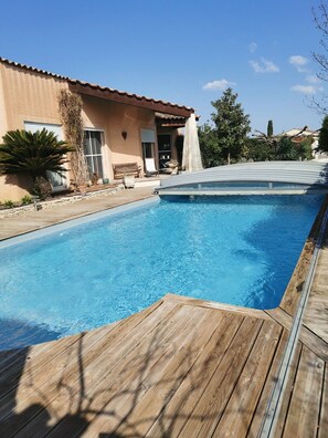 Piscine avec abri motorisé 