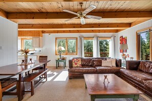 Indoors, Coffee Table, Furniture, Table, Living Room