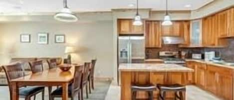 Amazing Kitchen With Bar Seating and Dining for 6 - Well Lite Stainless Steel Appliances