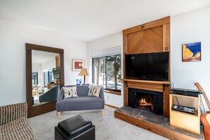 Indoors, Furniture, Living Room, Room, Fireplace