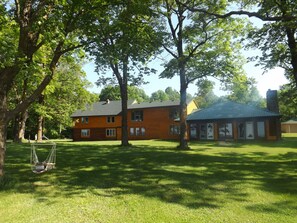 Huge yard.