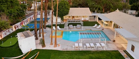 Welcome to Solaris, Your Palm Springs Sunny Getaway! (Pickleball court is not available for guest use)