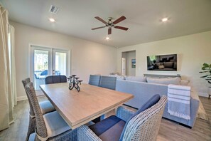 1st Dining Area | Dishware/Flatware Provided