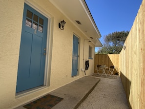 Includes Outdoor Shower, Beach Towel Hangers, Sitting Area & Laundry Room