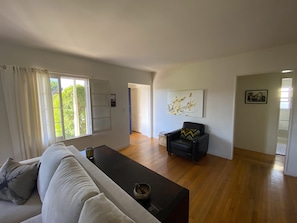 ENTRANCE HALL FROM LIVING ROOM