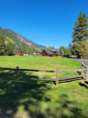 Play ball or frisbee on the huge lawn!