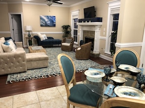 Very open feel as kitchen connects to the living room