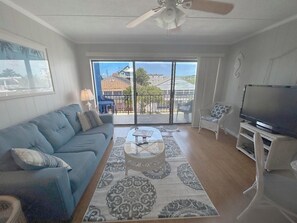 LIVING-AREA
