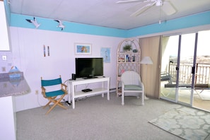 Beachloft 1-D Living Area