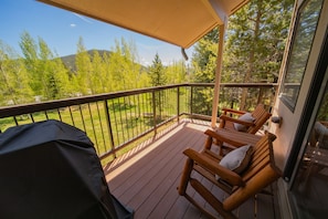 Private balcony with panoramic views!