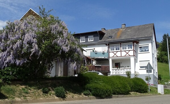 Außenansicht des Hauses