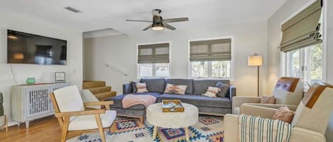 Spacious BoHo themed livingroom