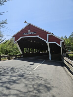 Honeymoon Bridge