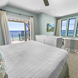 3rd floor | Queen Ensuite | Sleeps 2 | Ocean view
