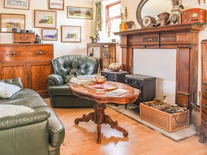 Living room | ByewaysRailway Carriage, Selsey