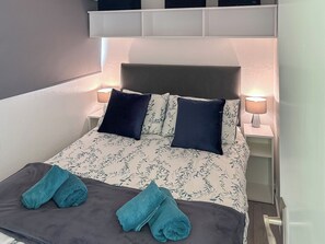 Double bedroom | Chalet 54, Cromer