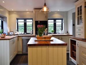 Kitchen | Dardy Cottage, Dardy, near Crickhowell