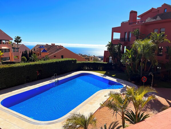 swimming pool 1