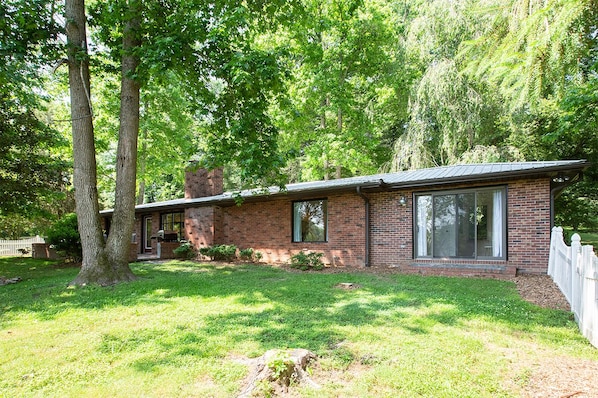 Field Cottage