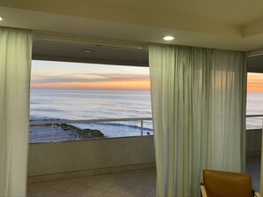 enjoy endless sunsets from the lounge