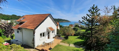 La Musardière avec sa terrasse orientée au sud.