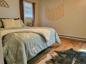 Queen bedroom