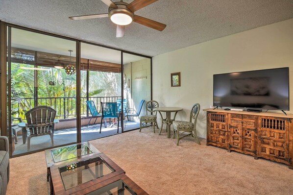 Kailua-Kona Vacation Rental | 1BR | 1BA | 700 Sq Ft | 3 Steps Required