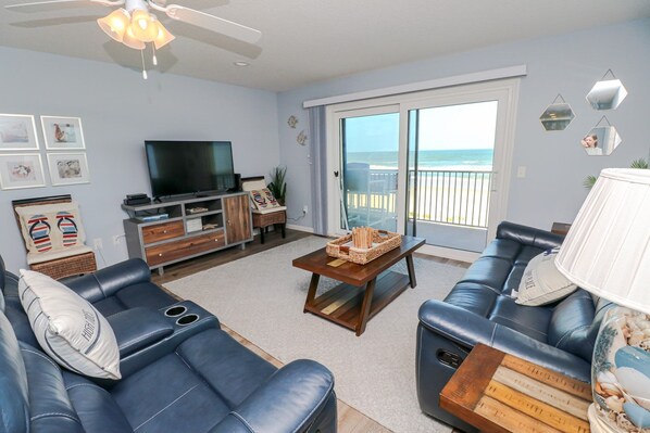 St. Augustine Ocean Front Rentals Living Room