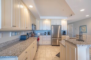 Belmont Towers 602-Kitchen