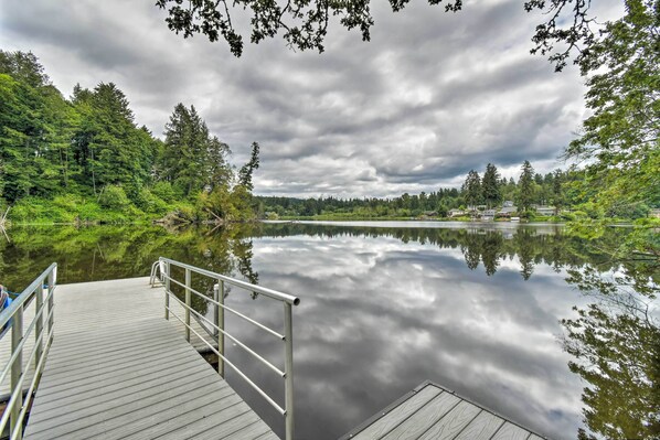 Olympia Vacation Rental | 5BR | 3BA | 3,100 Sq Ft | Stairs Required