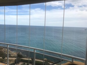 Vue sur la plage ou l’océan