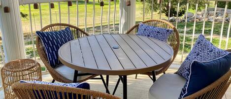 Patio with views to the west