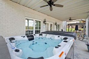 Enjoy the hot tub after a long day on the lake!