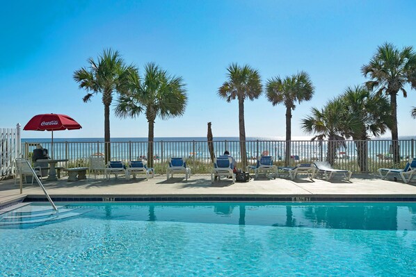 The view of the GHBR private beach and Gulf of Mexico from the beachside pool. 